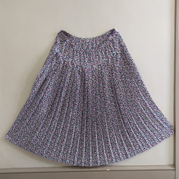 Women's Large size clothes - Picture 7 of 7